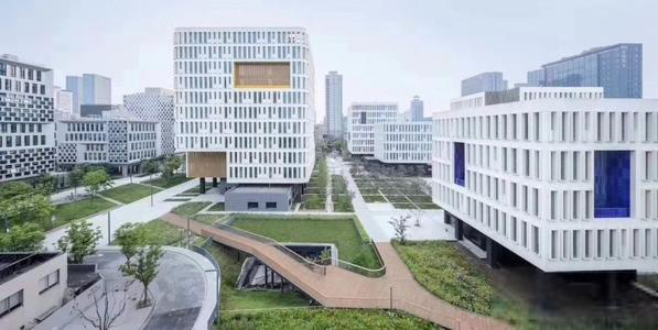 上海华鑫中心寻车引到系统